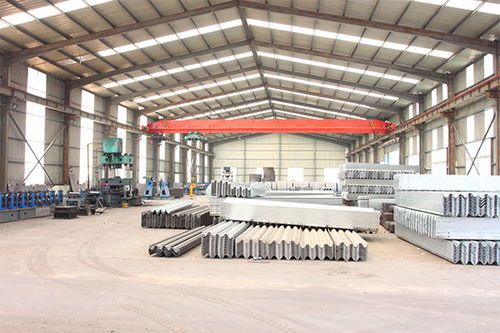 呈貢公路波形防撞護欄廠化工產(chǎn)品 安全防護與技術創(chuàng)新